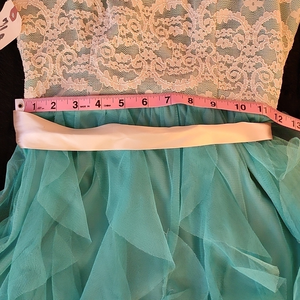 TEAZE ME SZ 7 Green/Ivory Ruffle Tulle Sleeveless Cocktail Dress - Picture 14 of 15